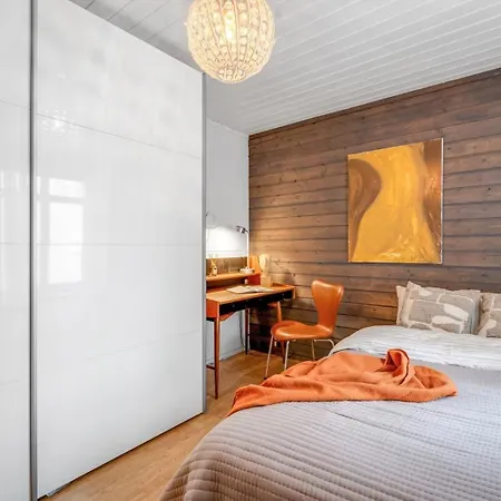 Charming 2-bed In Downtown * Tromsø