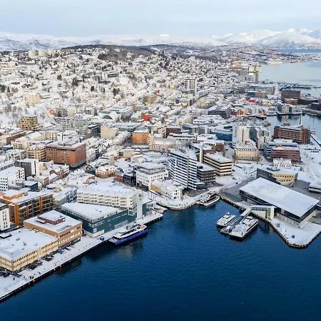Charming 2-bed In Downtown Lejlighed Tromsø
